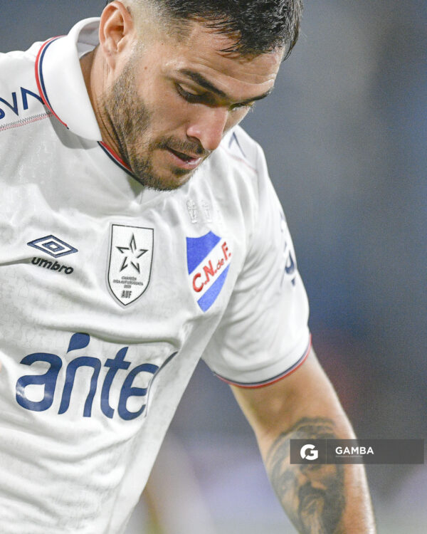 Maximiliano Gómez, de Nacional, Liga AUF Uruguaya 2026. Estadio Gran Parque Central.
