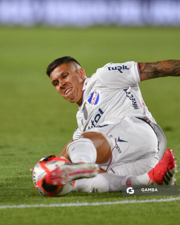 Julián Millán, de Nacional, Liga AUF Uruguaya 2026. Estadio Gran Parque Central.