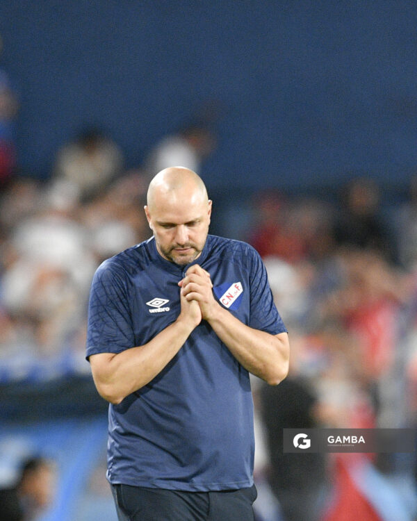 Jadson Viera, director técnico de Nacional, Liga AUF Uruguaya 2026. Estadio Gran Parque Central.