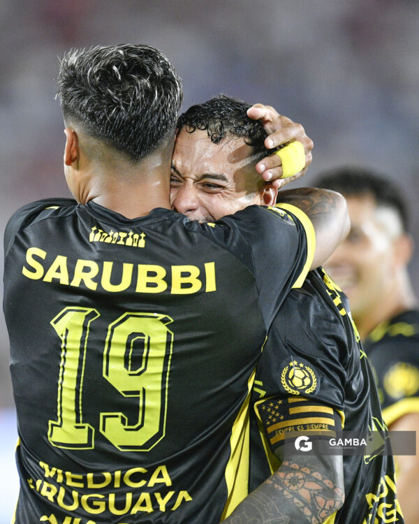 Matías Arezo, de Peñarol, Liga AUF Uruguaya 2026. Estadio Gran Parque Central.