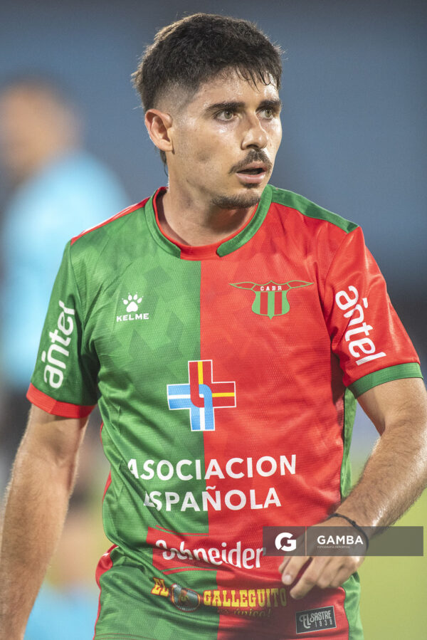 Leandro Suhr, de Boston River, Copa Conmebol Sudamericana. Estadio Centenario.