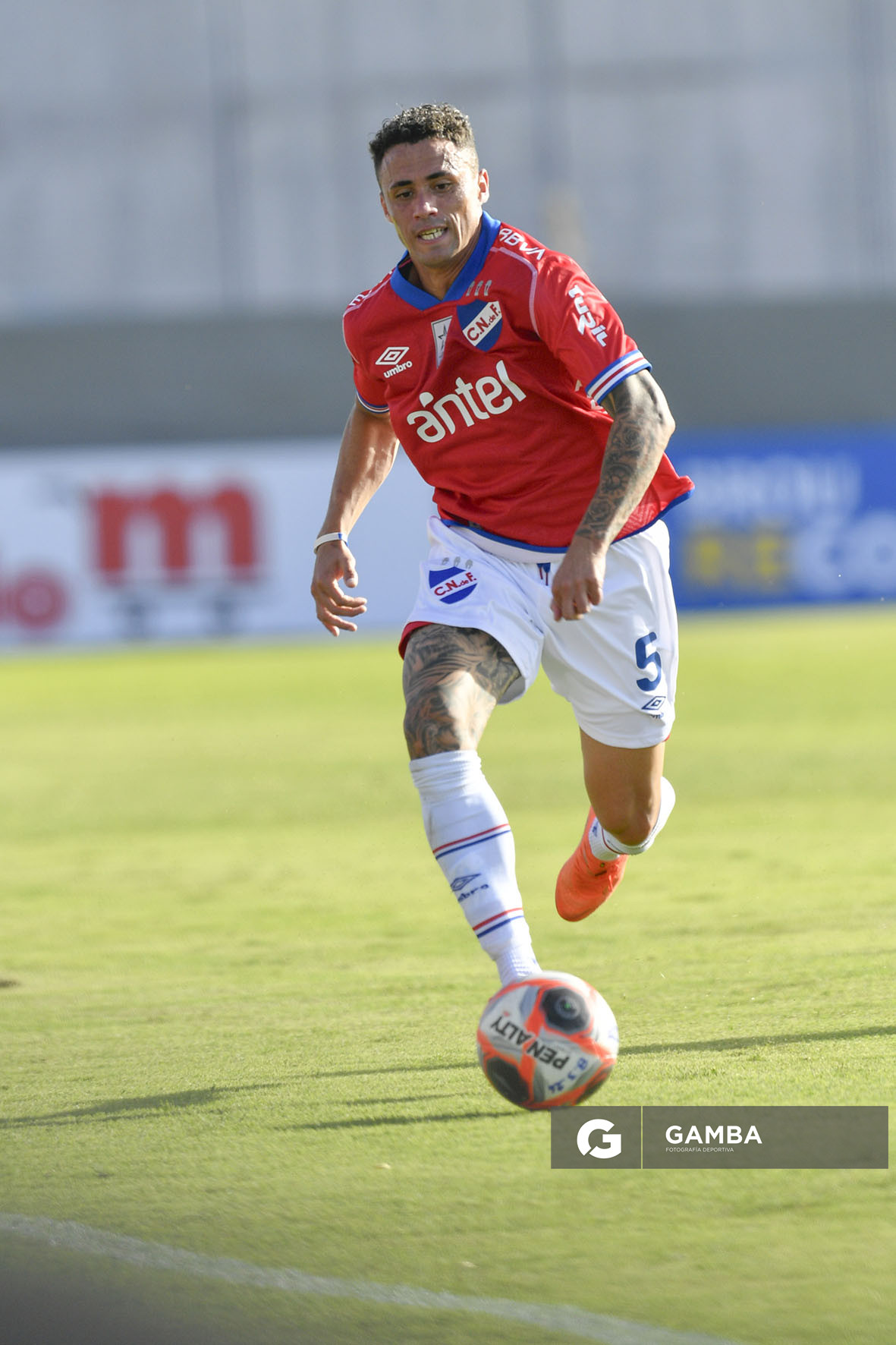 Juan Pintado, de Nacional, Liga AUF Uruguaya 2026. Estadio Parque Artigas.