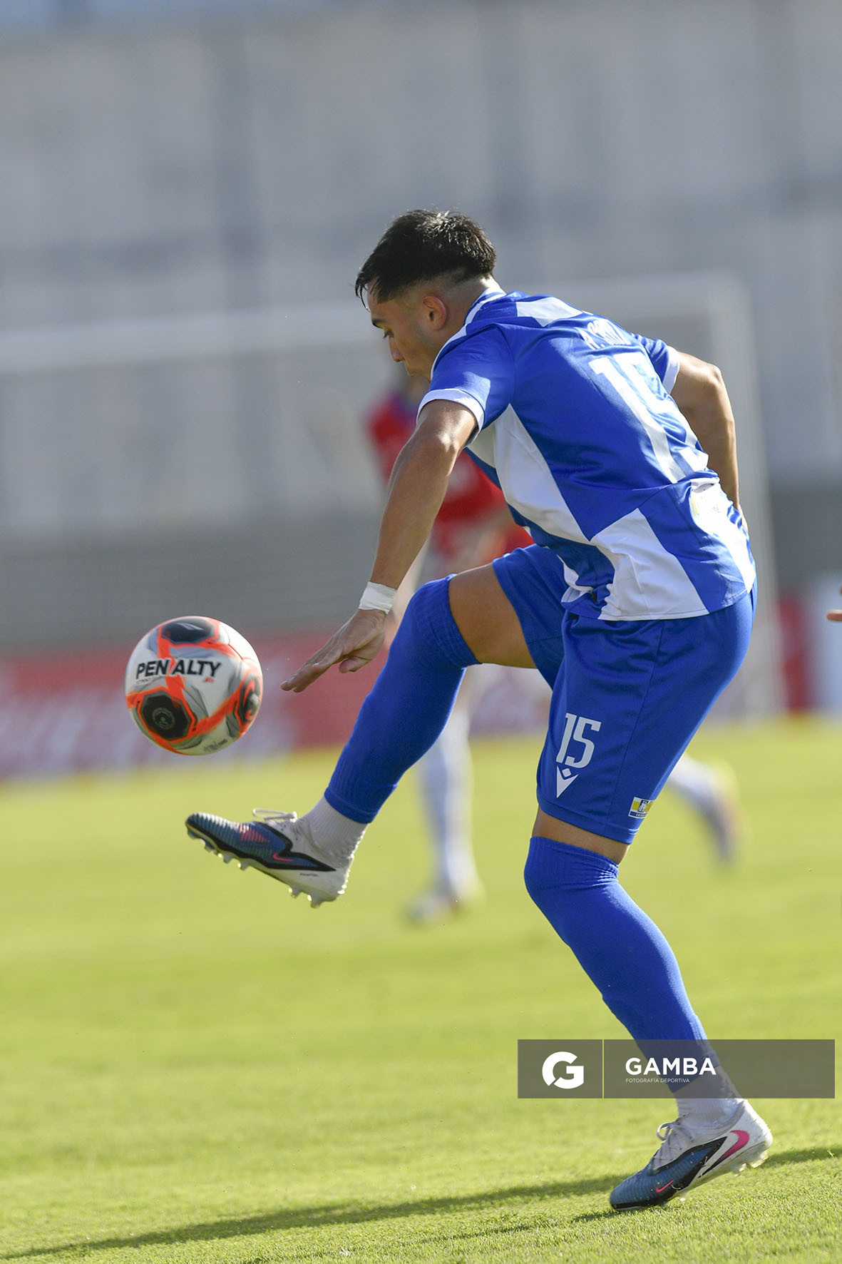 Alejo Cruz, de Juventud, Liga AUF Uruguaya 2026. Estadio Parque Artigas.
