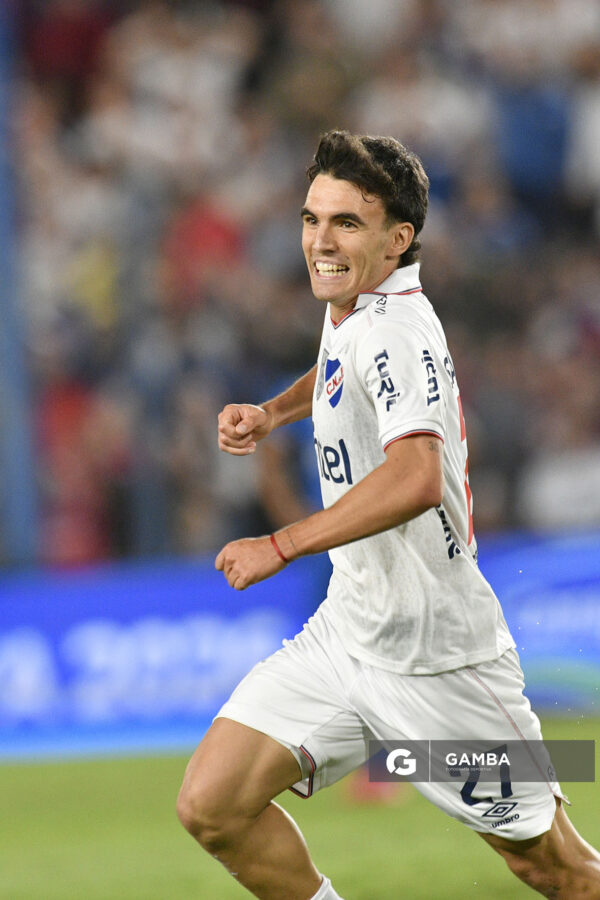 Tomás Verón Lupi, de Nacional, Liga AUF Uruguaya. Estadio Gran Parque Central.