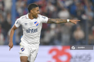 Juan Cruz de los Santos, de Nacional, Liga AUF Uruguaya. Estadio Gran Parque Central.