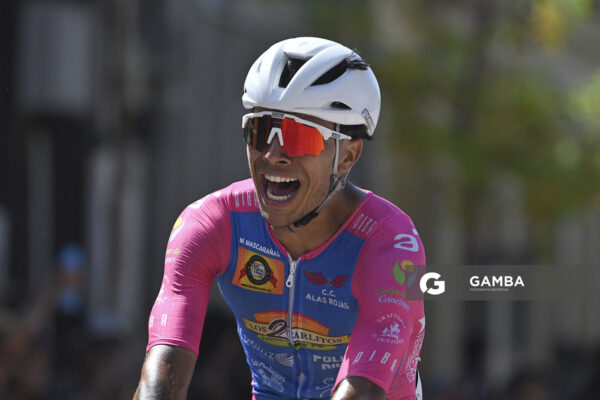 Mateo Mascaraña, de CC Alas Rojas de Santa Lucía. 81ª Vuelta Ciclista del Uruguay.