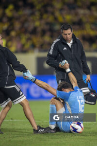 Federico Varese, golero de Racing, Liga AUF Uruguaya. Estadio Campeón del Siglo.