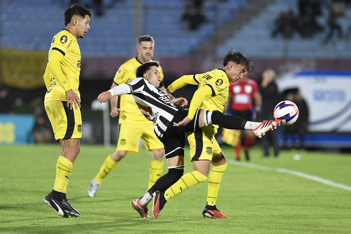 Wanderers 1 - Peñarol 0. F13AP26.