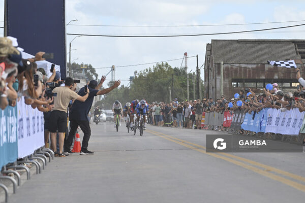 Lisandro Bravo, de CC Cerro Largo. 81ª Vuelta Ciclista del Uruguay.