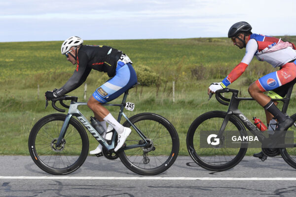 Germán Broggi, de CC Atenas. 81ª Vuelta Ciclista del Uruguay.