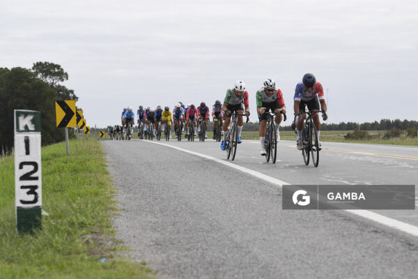 Ricardo Guedes, de CC Fénix. 81ª Vuelta Ciclista del Uruguay.