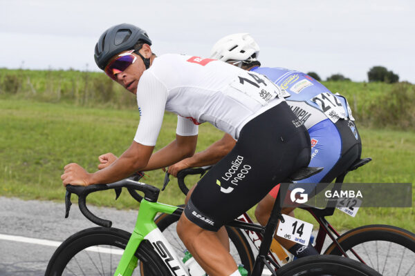 Luiz Bomfim de Almeida, de Localiza Meoo / Swift Pro Cycling. 81ª Vuelta Ciclista del Uruguay.