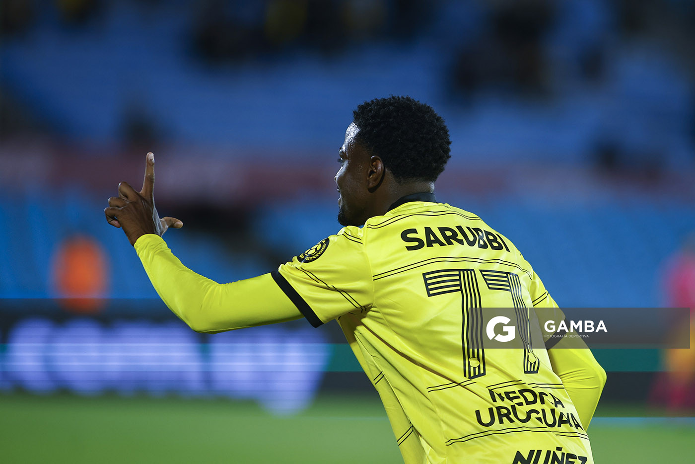 Luis Angulo, de Peñarol, Liga AUF Uruguaya. Estadio Centenario.