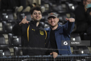 Hinchas de Peñarol. Liga AUF Uruguaya 2026. Estadio Campeón del Siglo.