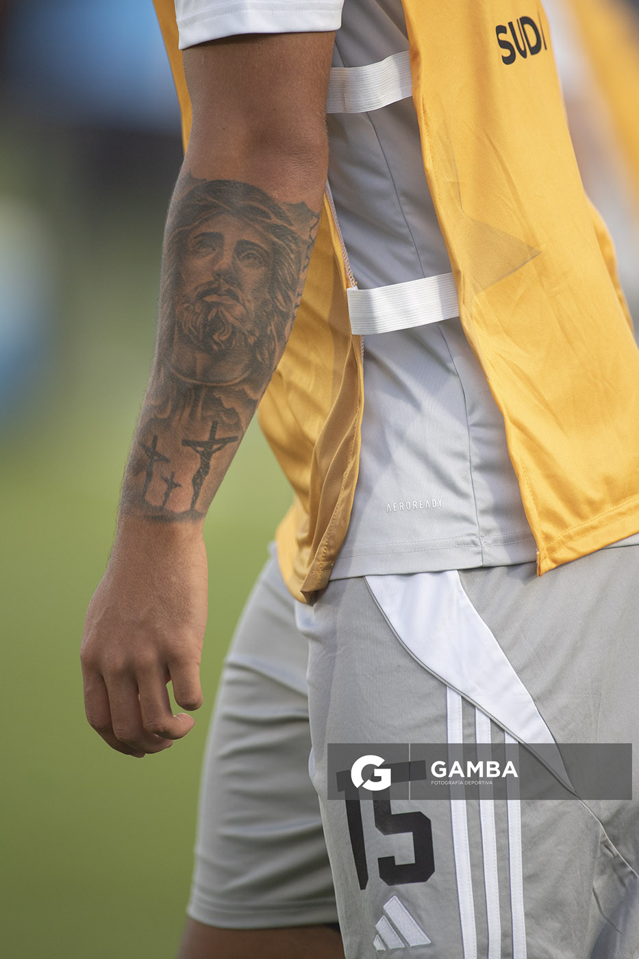 Diego Cheuquepal, de Racing, Copa Conmebol Sudamericana. Estadio Centenario.