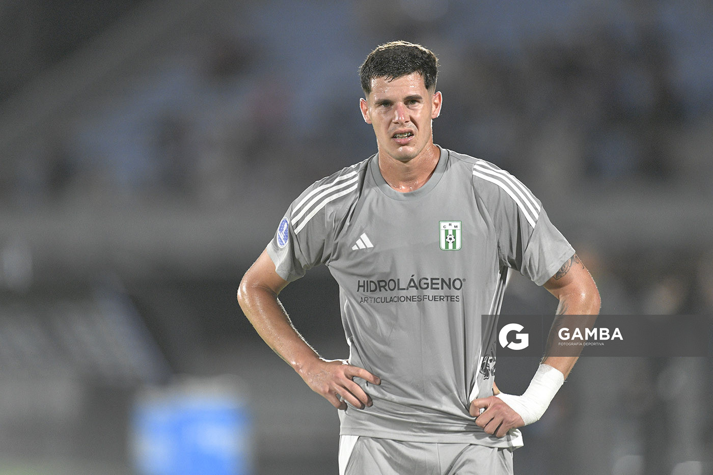 Ramiro Brazionis, de Racing, Copa Conmebol Sudamericana. Estadio Centenario.