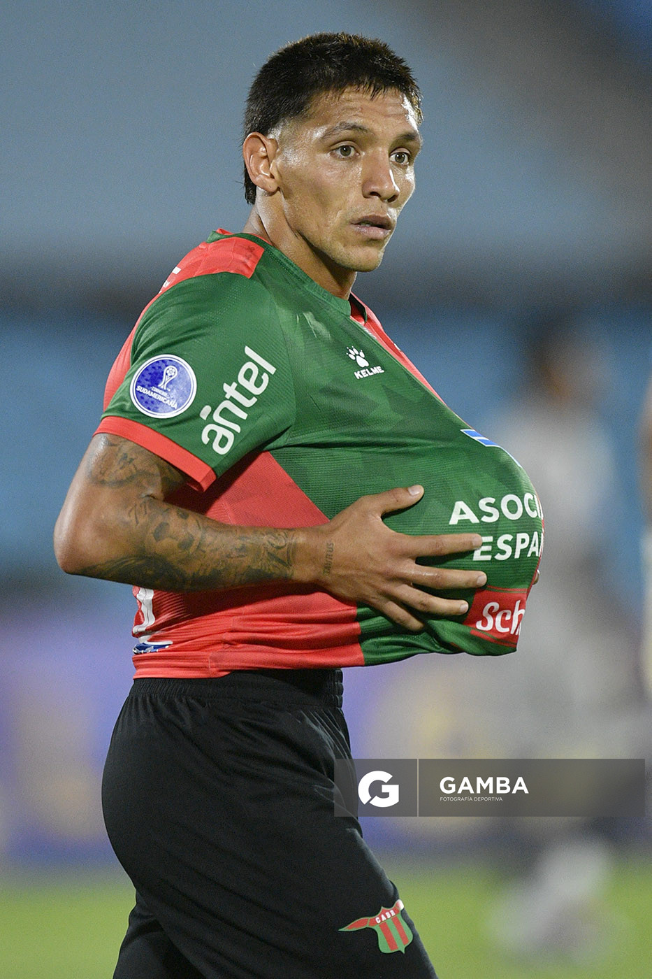 Fredy Martínez, de Boston River, Copa Conmebol Sudamericana. Estadio Centenario.