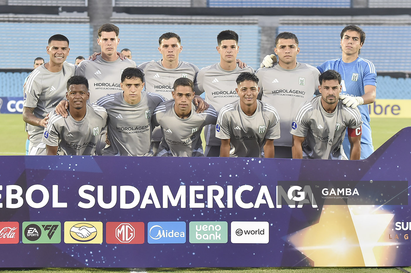 Titulares de Racing. Copa Conmebol Sudamericana. Estadio Centenario.