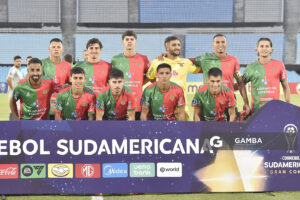 Titulares de Boston River. Copa Conmebol Sudamericana. Estadio Centenario.