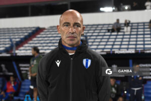 Sebastián Méndez, director técnico de Juventud, Copa Conmebol Libertadores. Estadio Gran Parque Central.
