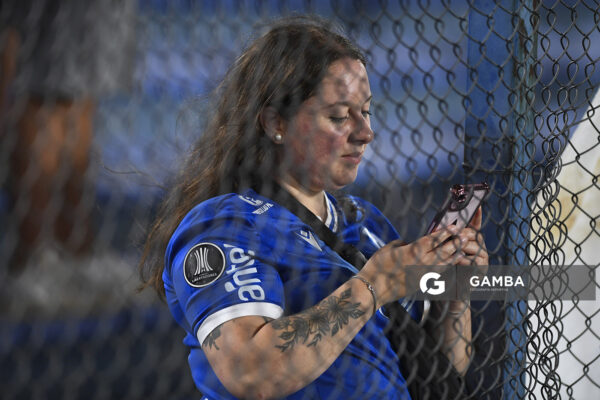 Hinchas de Juventud. Copa Conmebol Libertadores. Estadio Gran Parque Central.