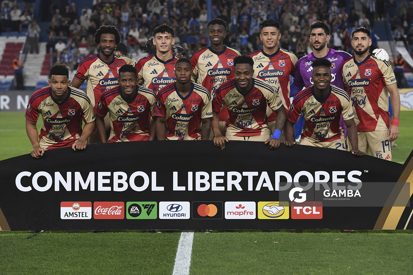Titulares de Independiente Medellín. Copa Conmebol Libertadores. Estadio Gran Parque Central.