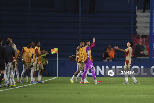 Enzo Larrosa, de Independiente Medellín, Copa Conmebol Libertadores. Estadio Gran Parque Central.