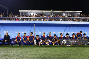 Banco de suplentes de Nacional. Liga AUF Uruguaya. Estadio Charrúa.