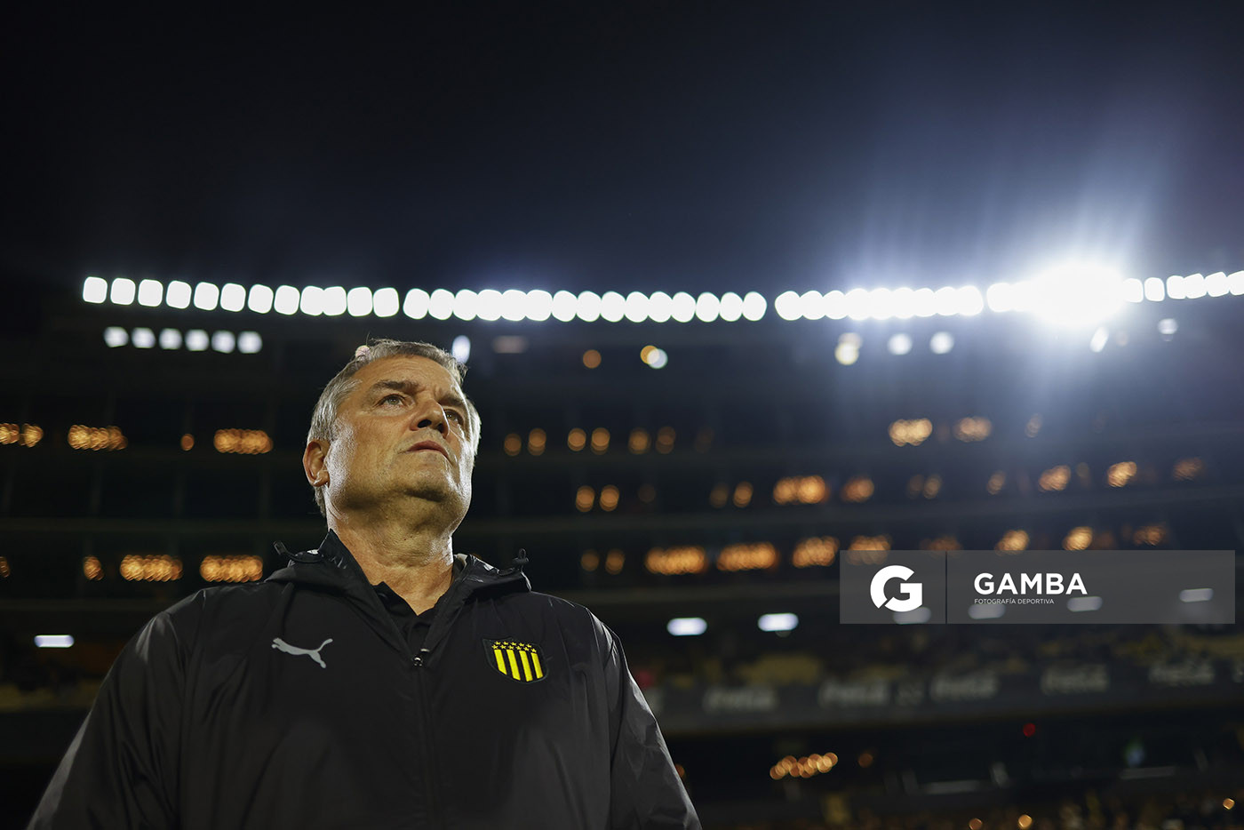 Diego Aguirre, director técnico de Peñarol, Liga AUF Uruguaya. Estadio Campeón del Siglo.