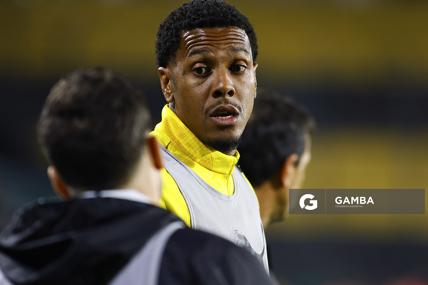 Abel Hernández, de Peñarol, Liga AUF Uruguaya. Estadio Campeón del Siglo.
