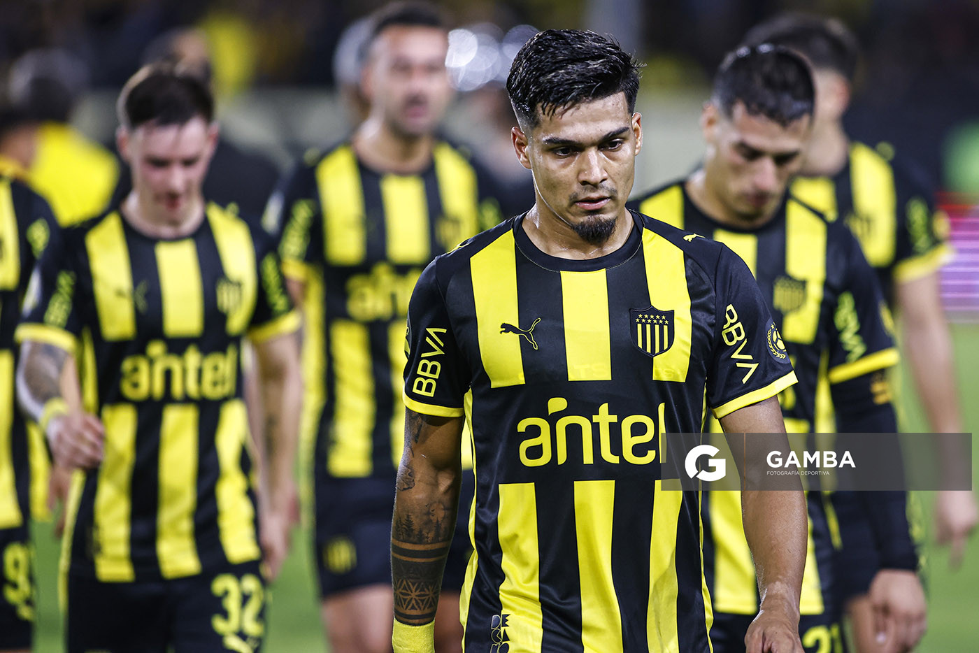 Matías Arezo, de Peñarol, Liga AUF Uruguaya. Estadio Campeón del Siglo.