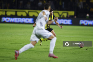 Gastón Togni, de Peñarol, Liga AUF Uruguaya. Estadio Campeón del Siglo.