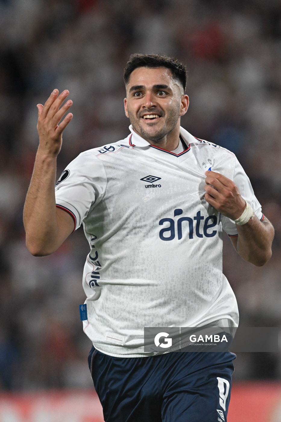 Copa Conmebol Libertadores. Estadio Gran Parque Central.