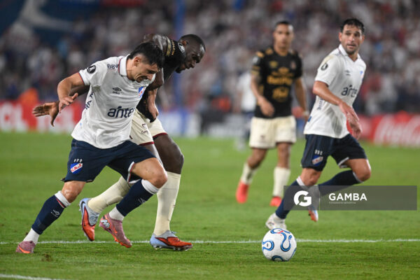 Copa Conmebol Libertadores. Estadio Gran Parque Central.