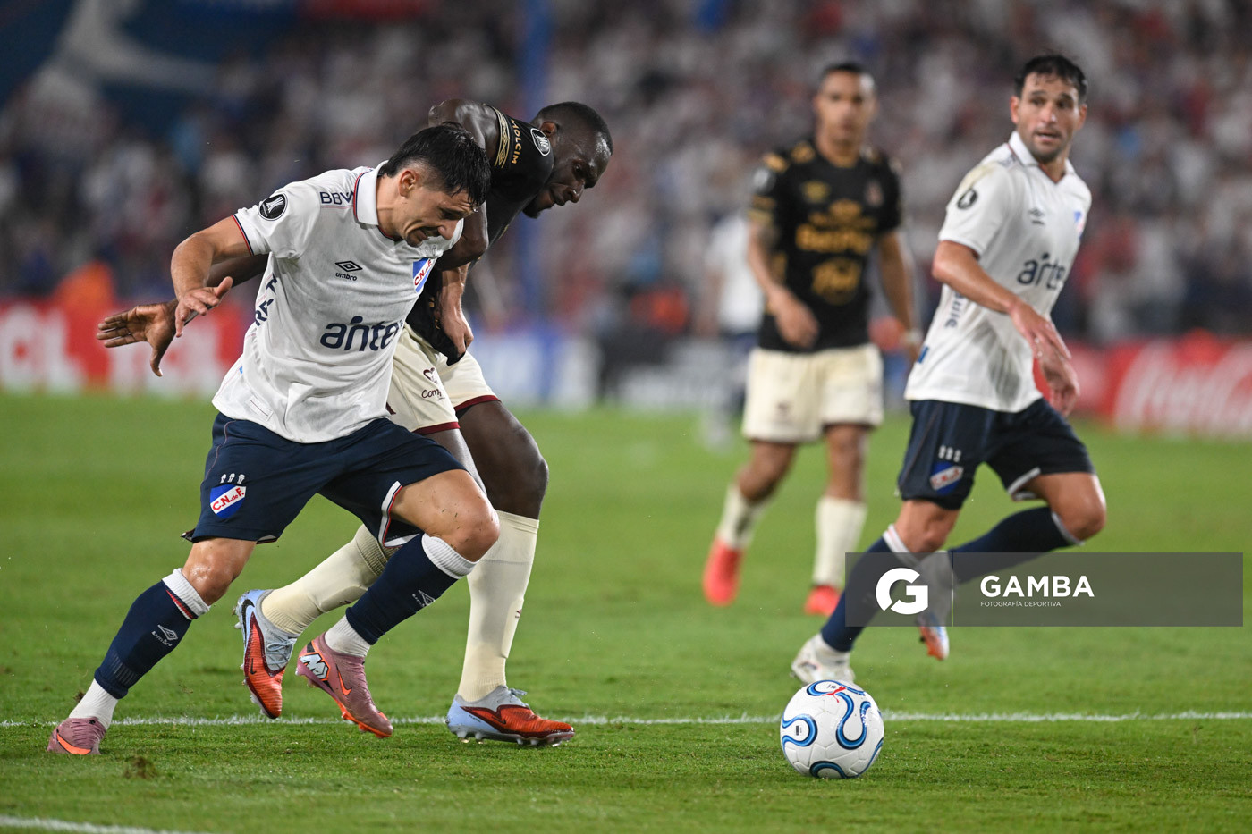 Copa Conmebol Libertadores. Estadio Gran Parque Central.