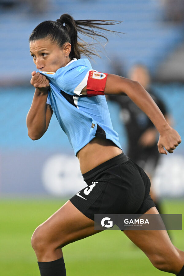 Conmebol Liga de Naciones Femenina . Estadio Centenario.