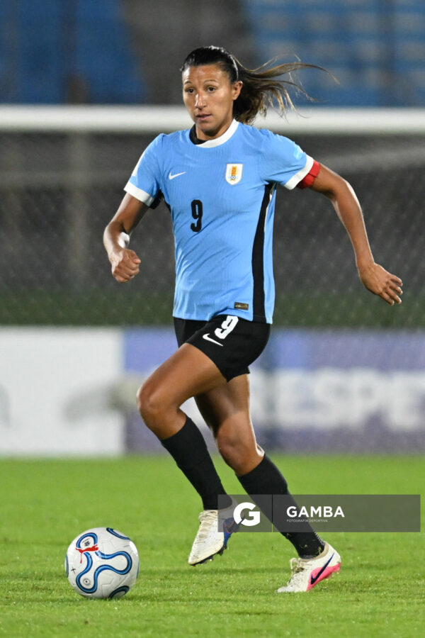 Conmebol Liga de Naciones Femenina . Estadio Centenario.