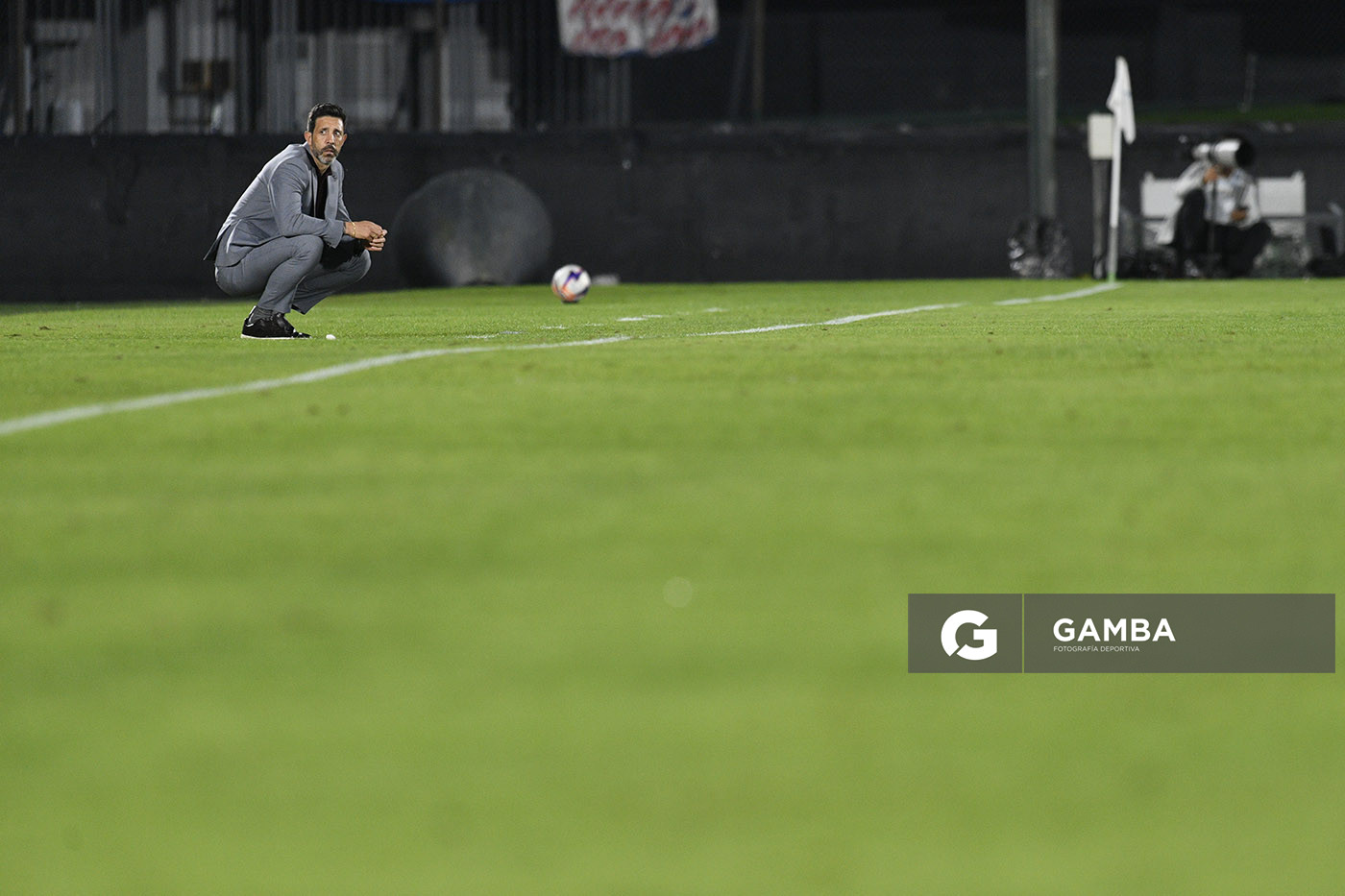 Jorge Bava, director técnico de Nacional, Liga AUF Uruguaya. Estadio Centenario.