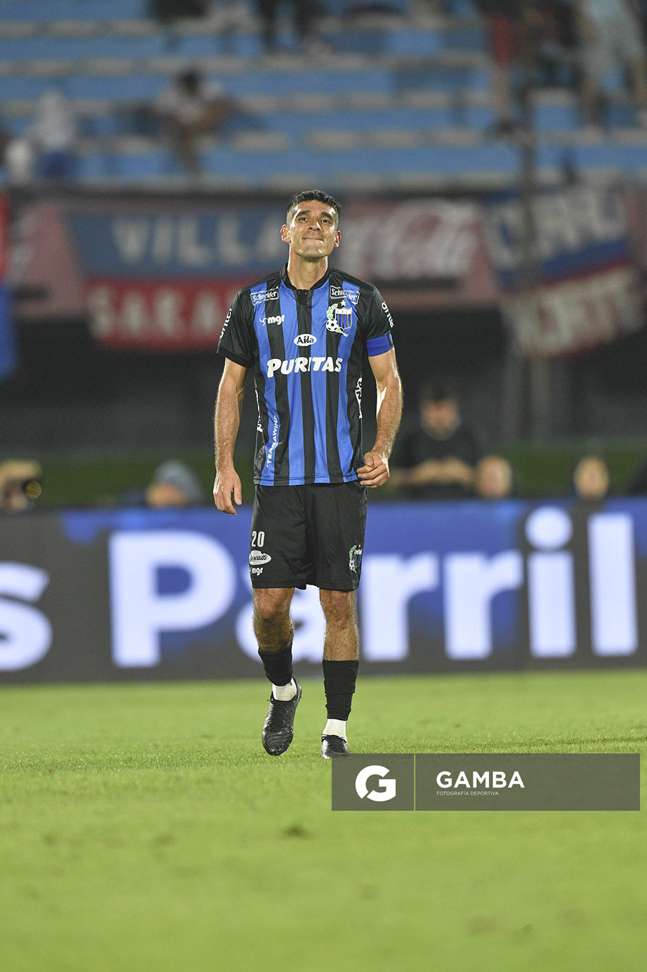 Martín Rabuñal, de Liverpool, Liga AUF Uruguaya. Estadio Centenario.