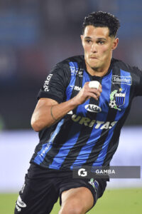 Rúben Bentancourt, de Liverpool, Liga AUF Uruguaya. Estadio Centenario.