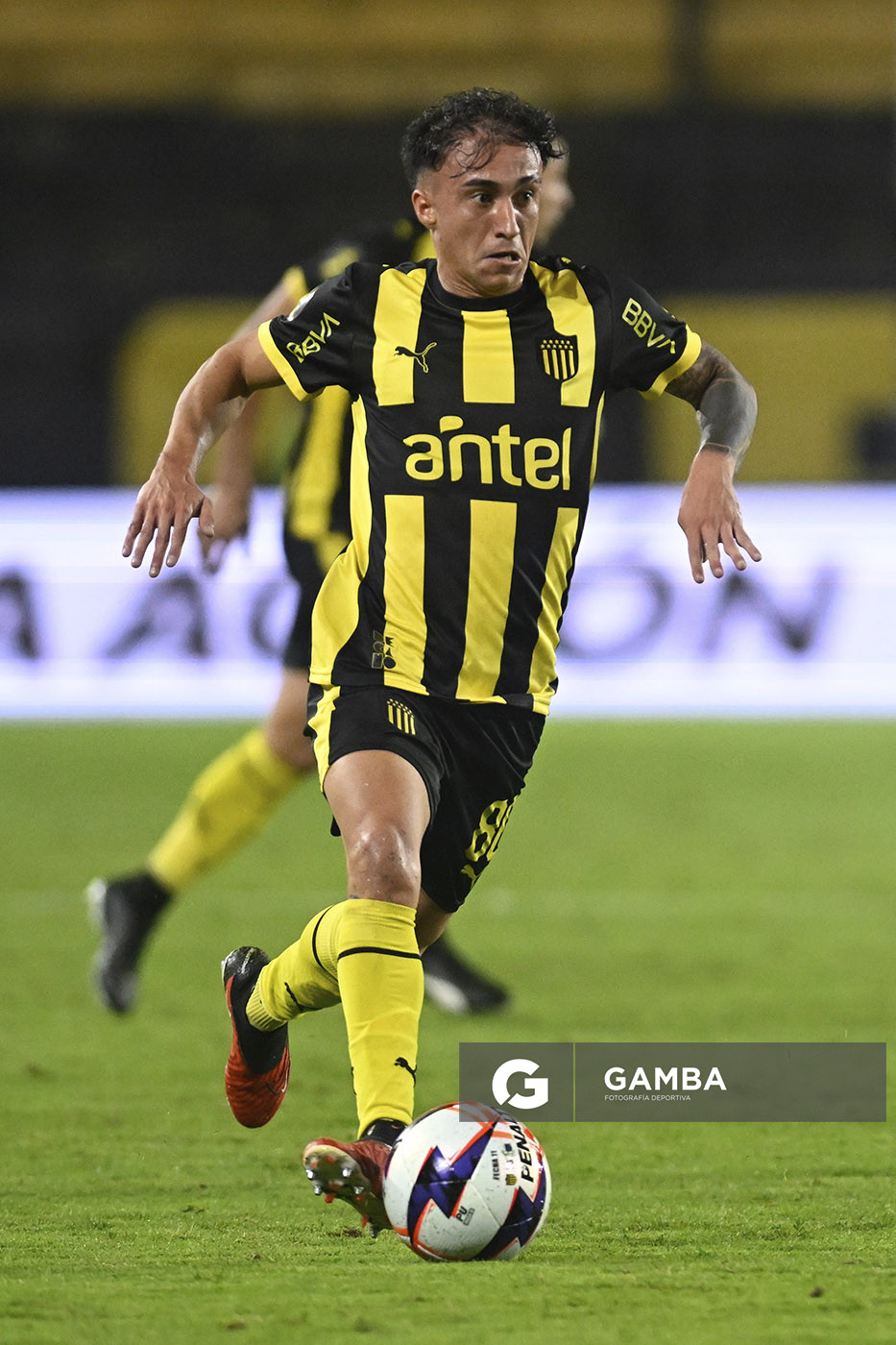 Franco González, de Peñarol, Liga AUF Uruguaya. Estadio Campeón del Siglo.