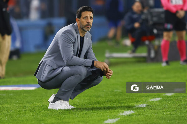 Jorge Bava, director técnico de Nacional, Liga AUF Uruguaya 2026. Estadio Gran Parque Central.