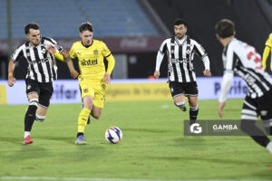 Leandro Umpiérrez, de Peñarol, Liga AUF Uruguaya 2026. Estadio Centenario.