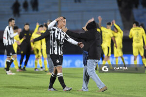 Roque Ricca, de Wanderers, Liga AUF Uruguaya 2026. Estadio Centenario.