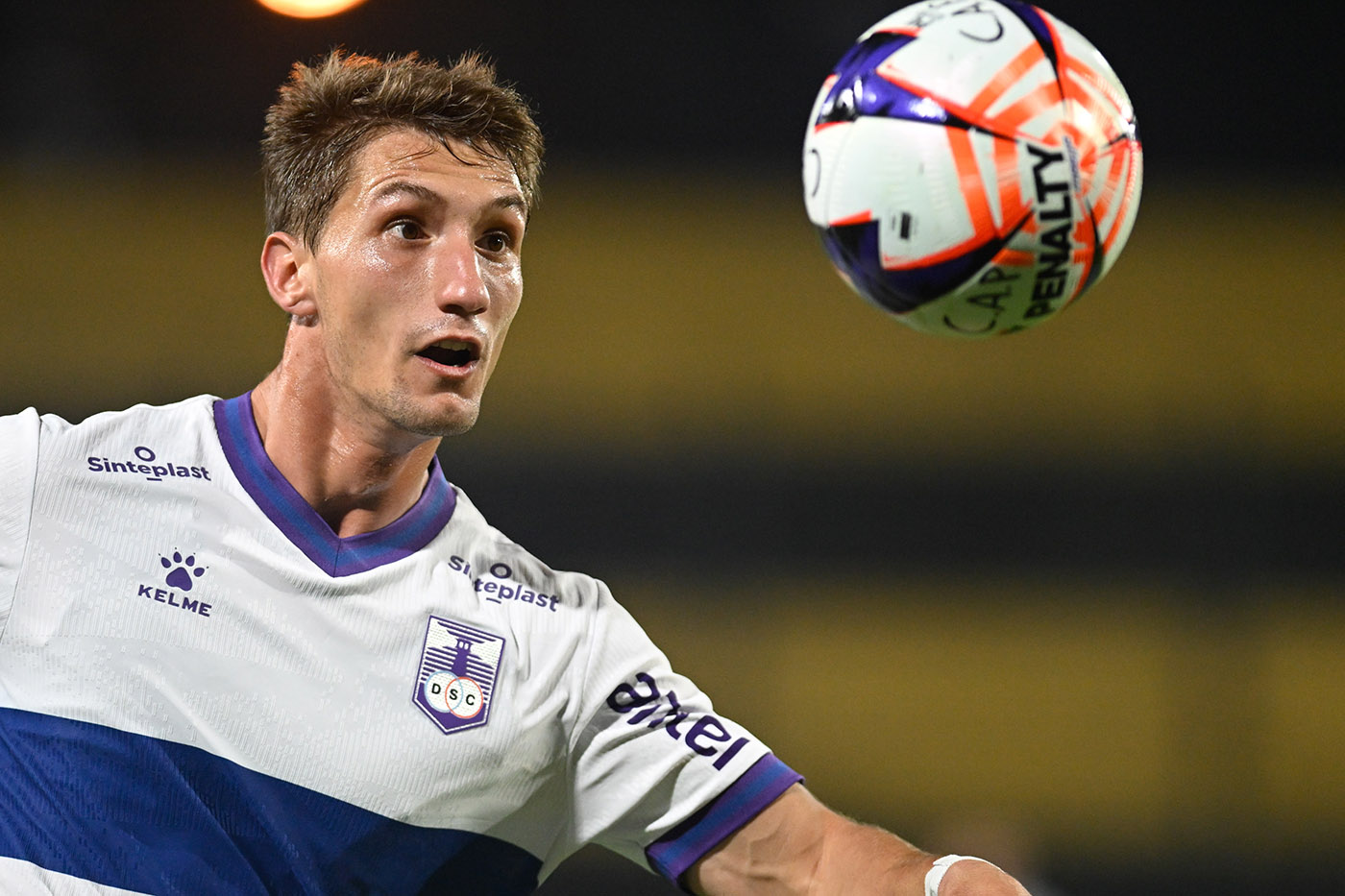 Peñarol 1 - Defensor Sporting 1. F13AP26.