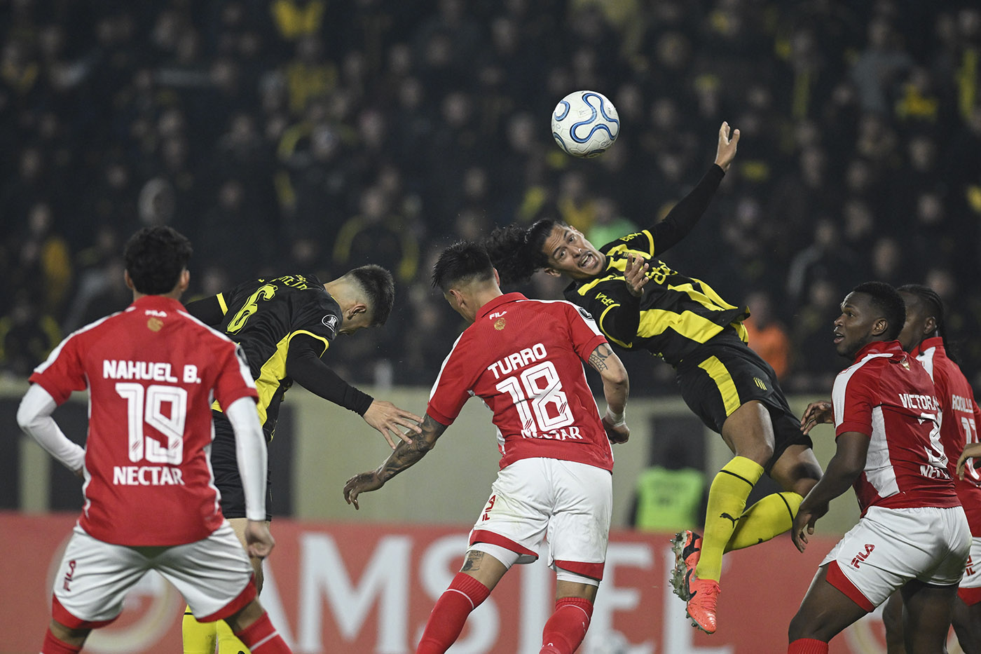 Peñarol 0 - Independiente Santa Fe 1. Conmebol Libertadores.