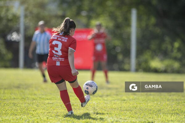 Gimena Pissano, de Estación, Campeonato Minuano Femenino. Estadio Parque Walter Montero.