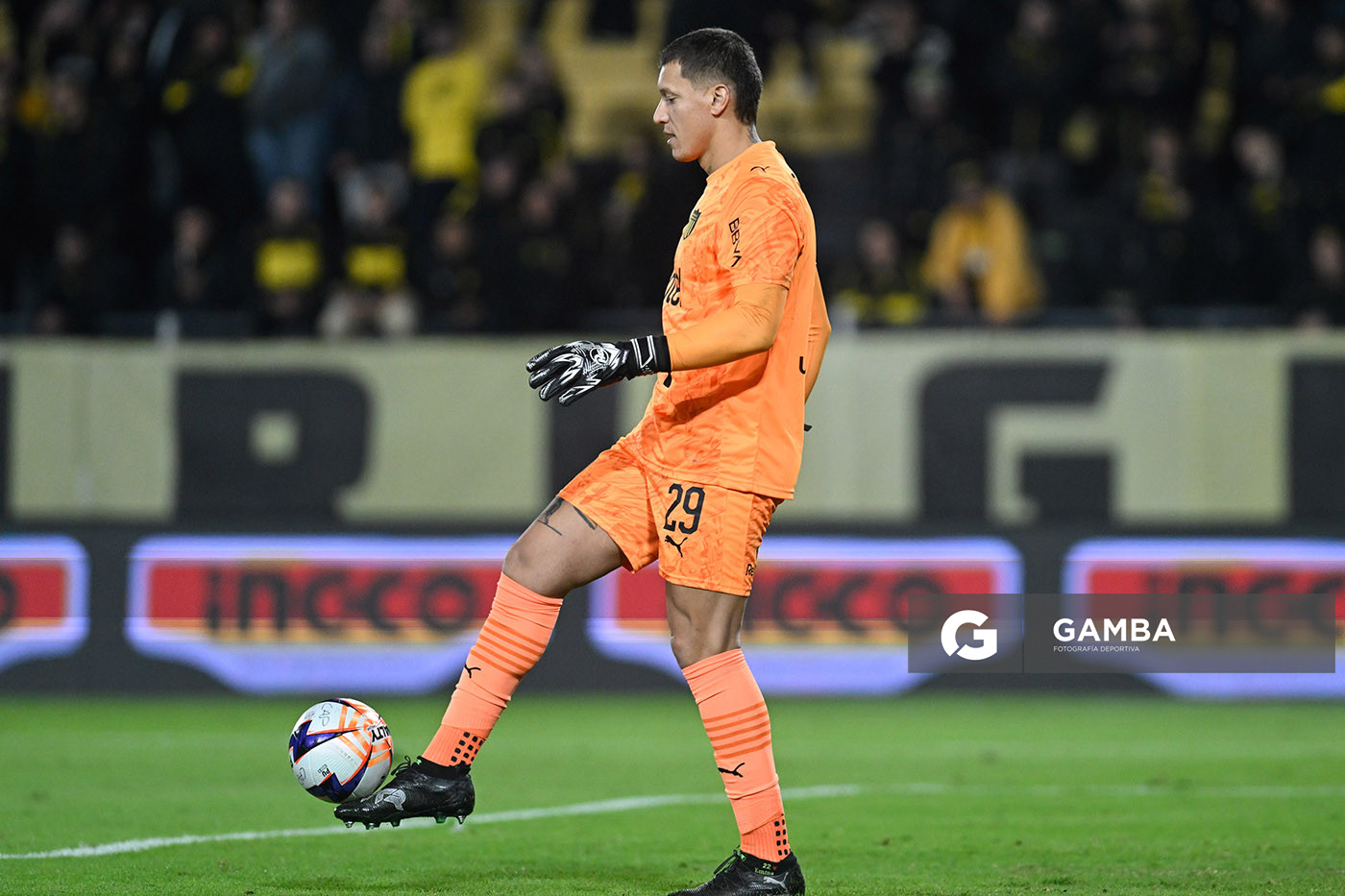 Washington Aguerre, golero de Peñarol, Liga AUF Uruguaya. Estadio Campeón del Siglo.