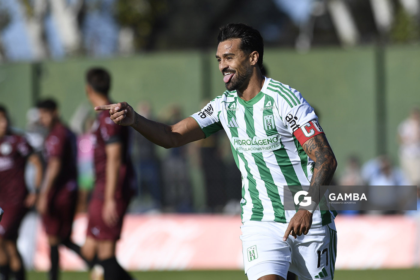 Martín Ferreira, de Racing, Liga AUF Uruguaya. Estadio Parque Osvaldo Roberto.