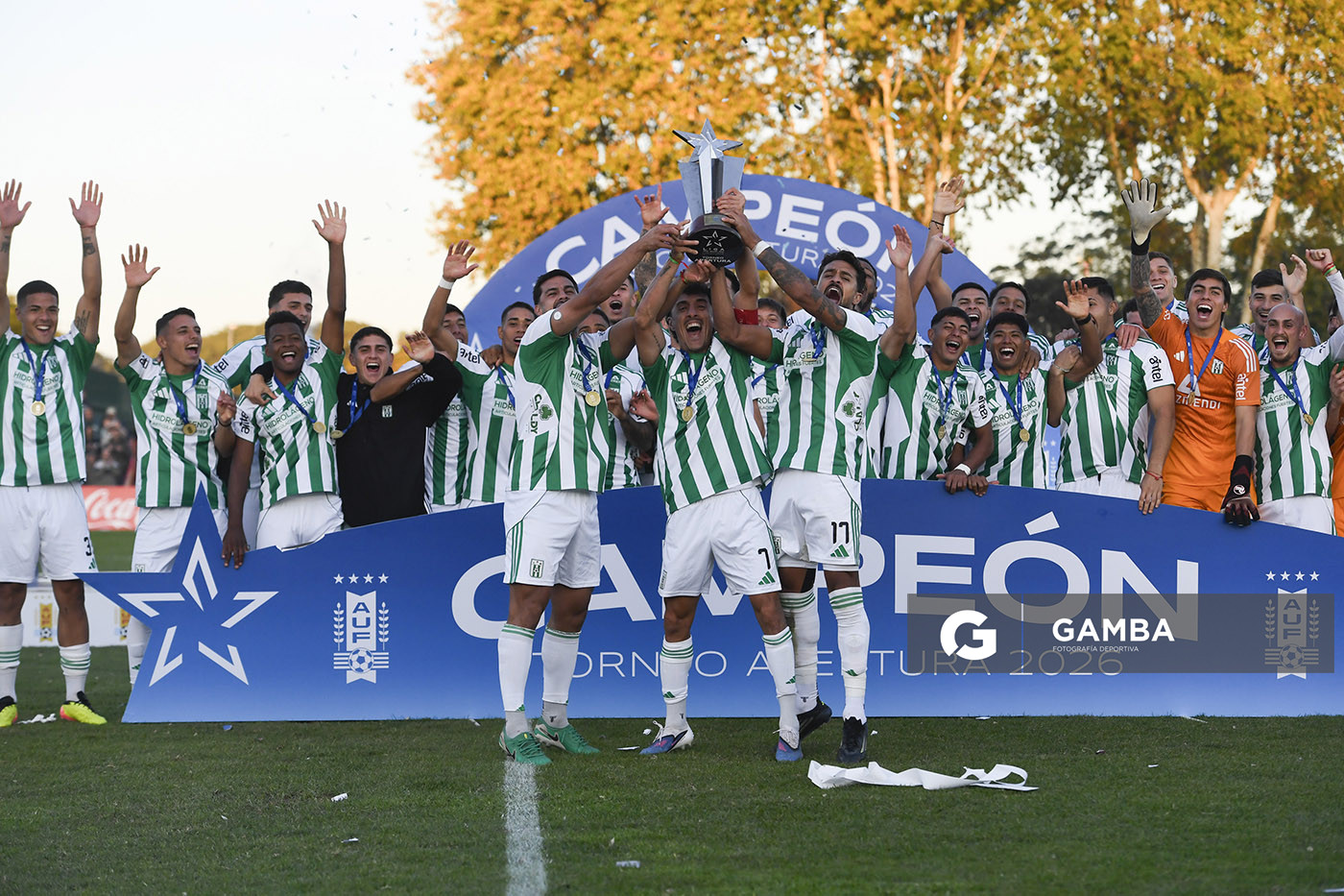 Racing Campeón del Torneo Apertura. Liga AUF Uruguaya. Estadio Parque Osvaldo Roberto.